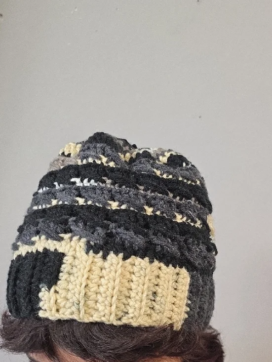 Handmade Multicolor Knit Beanie - Black, Cream & Gray - Picture 3 of 5